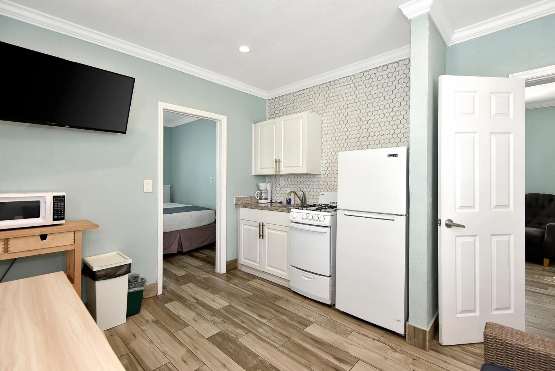 Shoreline Suites & Cabana Cottages - Beachfront Daytona Beach Exterior foto