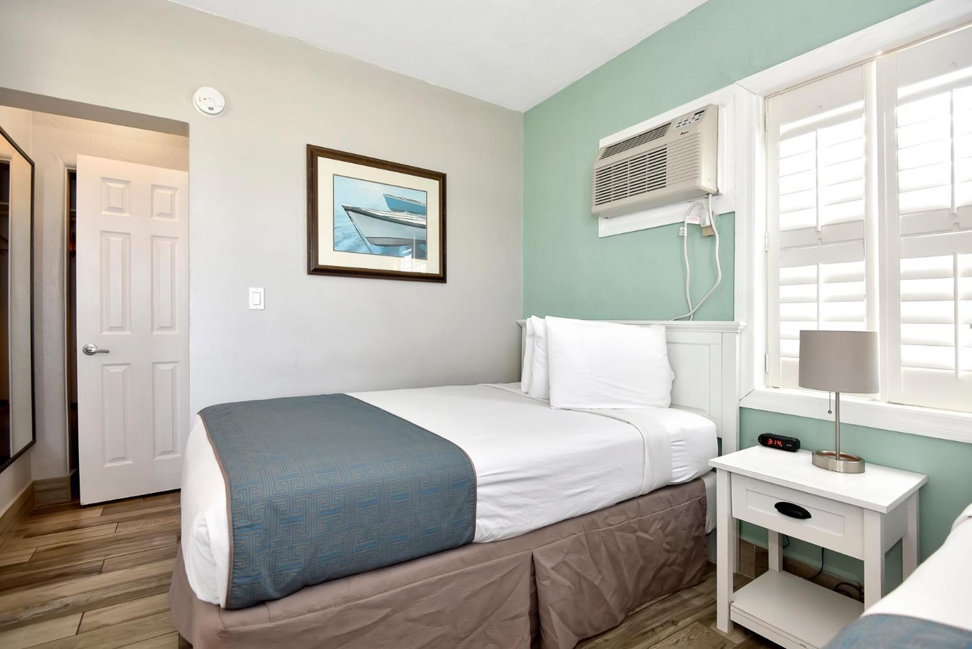 Shoreline Suites & Cabana Cottages - Beachfront Daytona Beach Exterior foto
