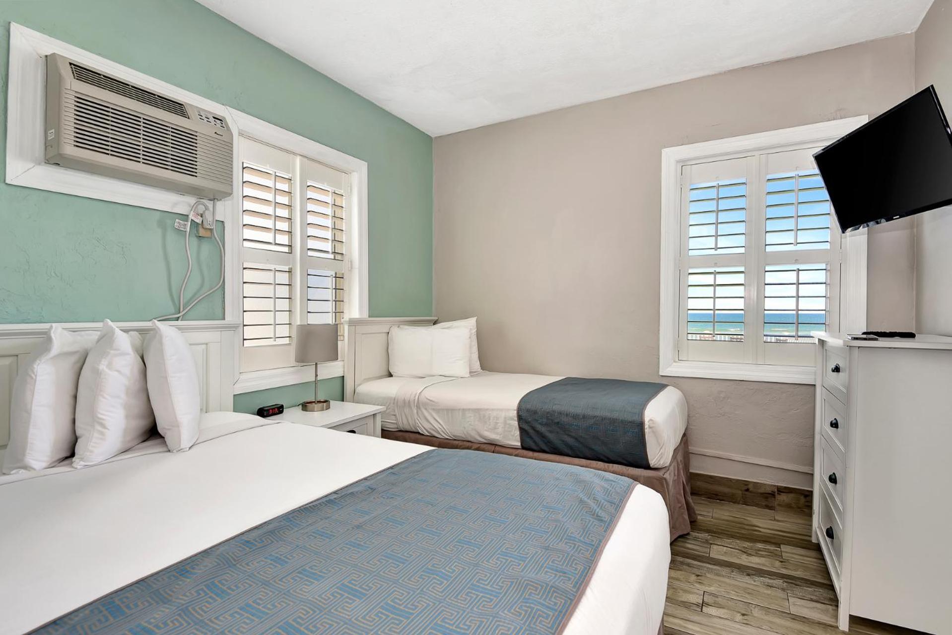 Shoreline Suites & Cabana Cottages - Beachfront Daytona Beach Exterior foto