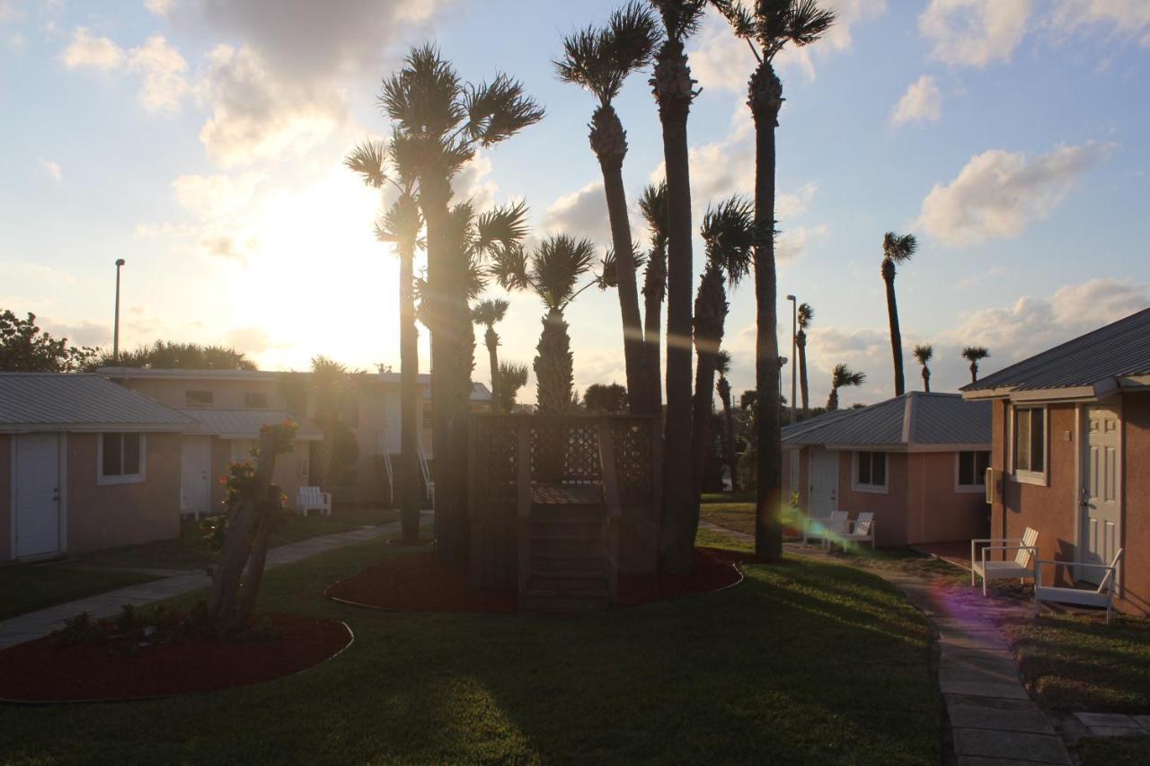 Shoreline Suites & Cabana Cottages - Beachfront Daytona Beach Exterior foto